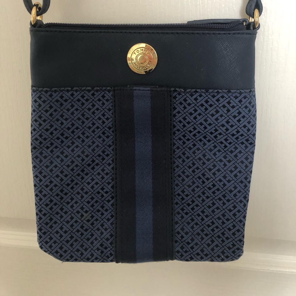 Tommy Hilfiger shoulder bag